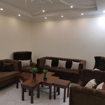 Al Shadi Apartments ヤンブー エクステリア 写真
