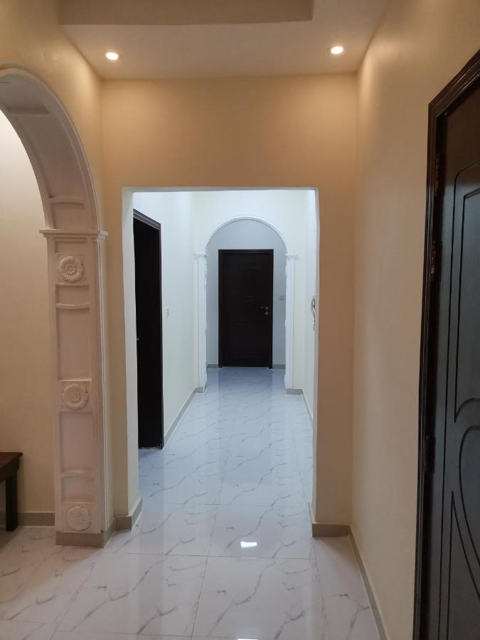 Al Shadi Apartments ヤンブー エクステリア 写真