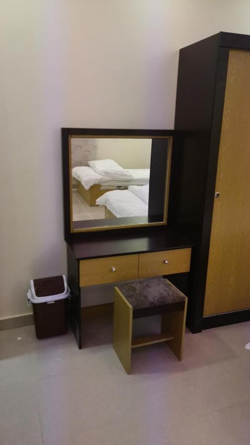 Al Shadi Apartments ヤンブー エクステリア 写真